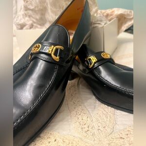 Vintage men’s Gucci shoes never worn!